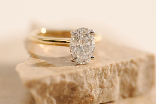 2ct Oval Cut Diamond 