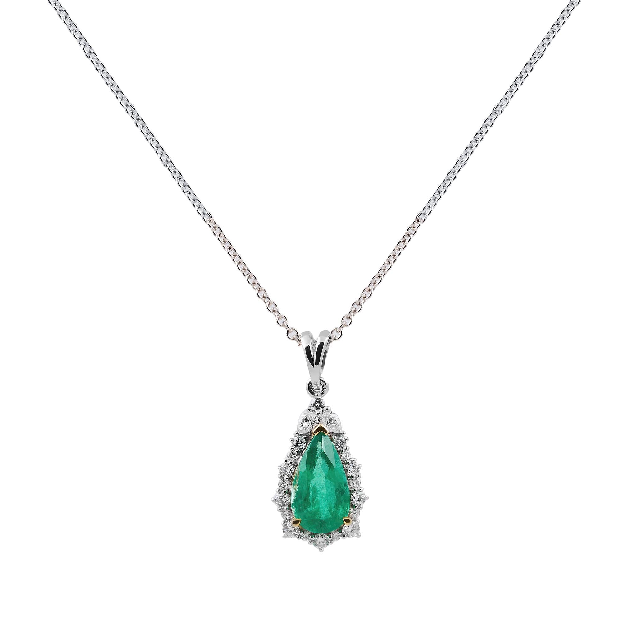 Natural Emerald Pendant