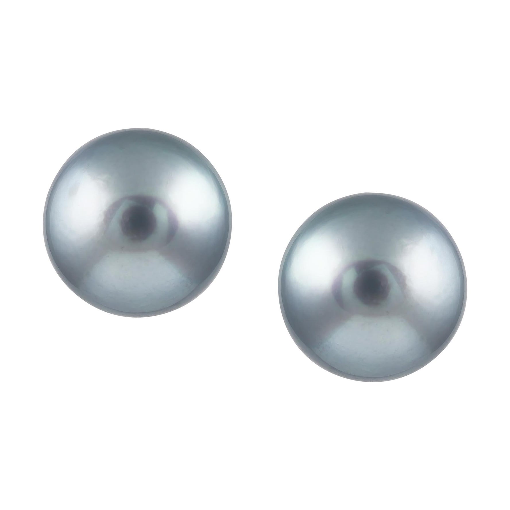 Tahitian pearl studs