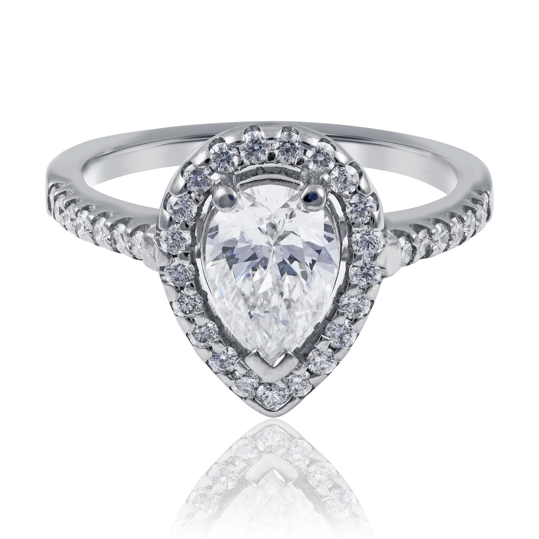 Pear cut diamond ring