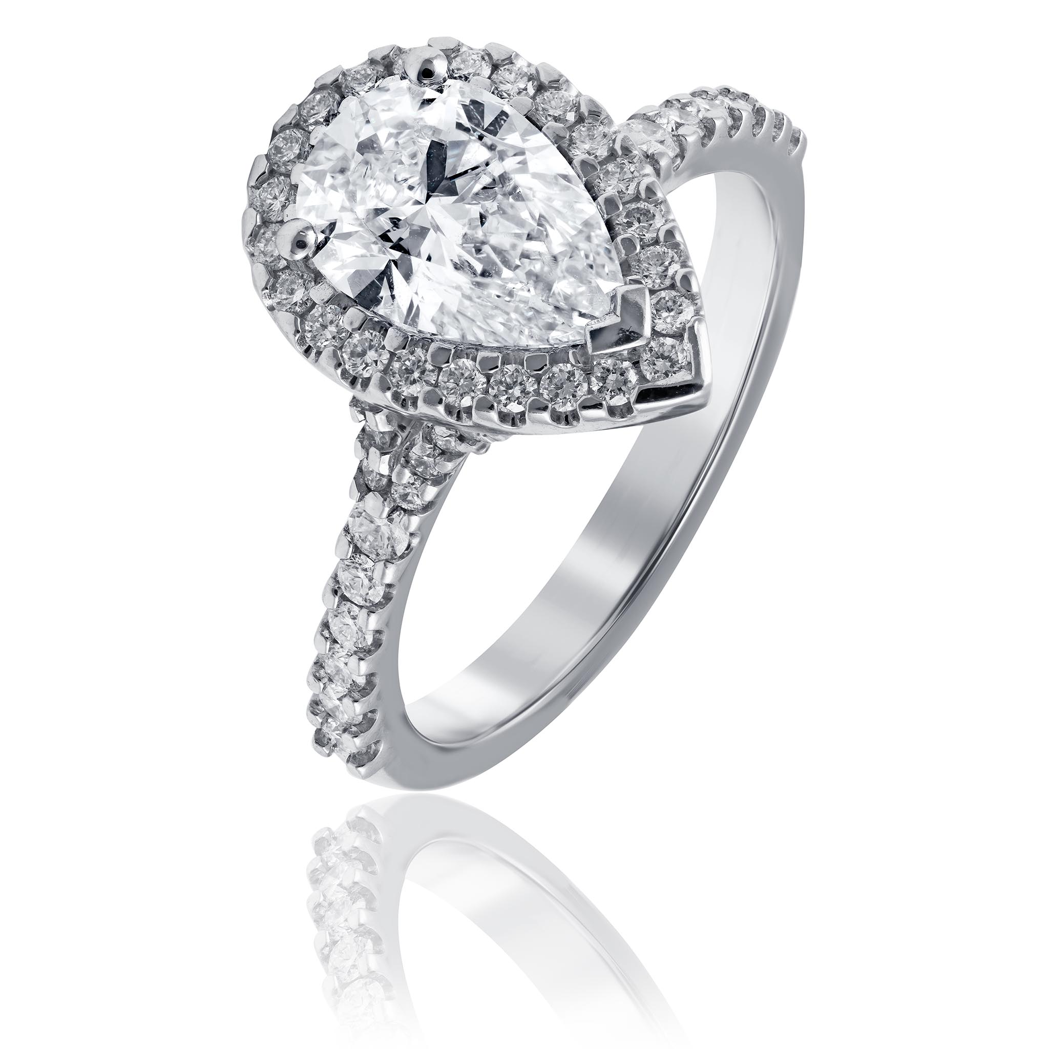diamond engagement ring