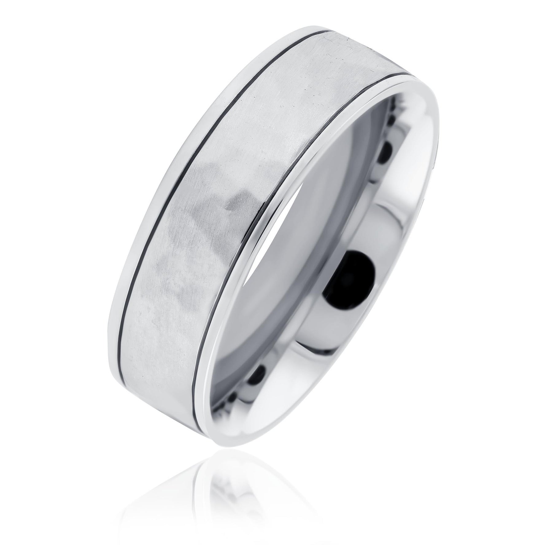 hammered Style Gents Wedding Ring