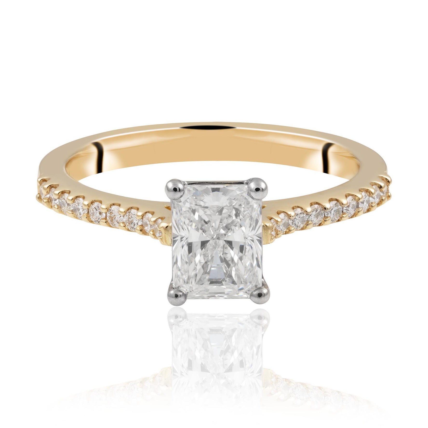 Radiant Cut Diamond Engagement Ring