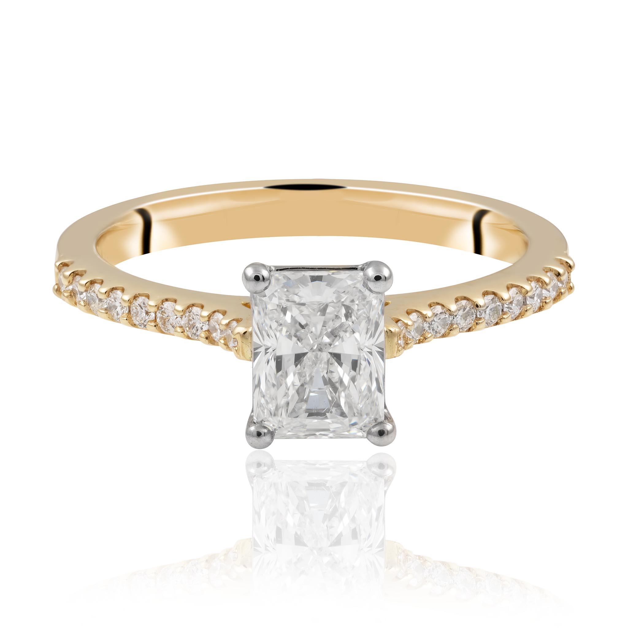 Radiant Cut Diamond Engagement Ring