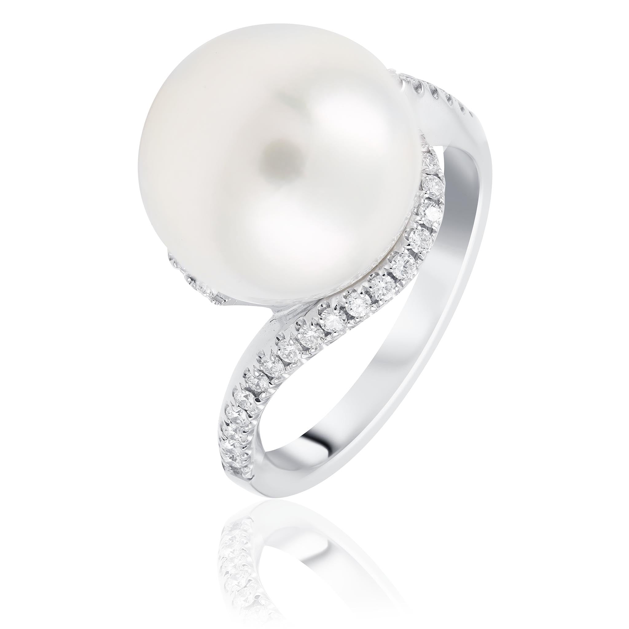 Pearl and Diamond Ring