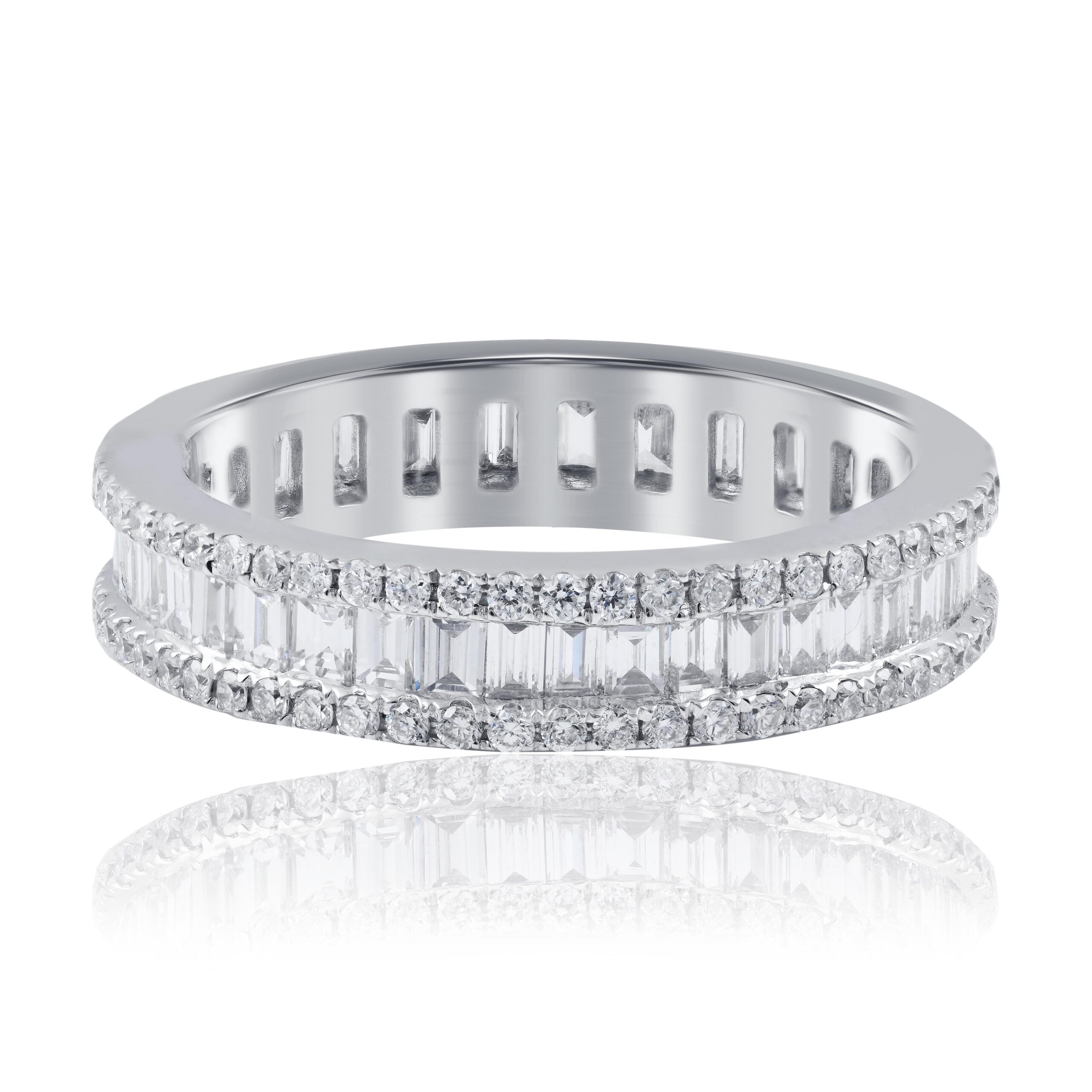 Baguette cut diamond full hoop