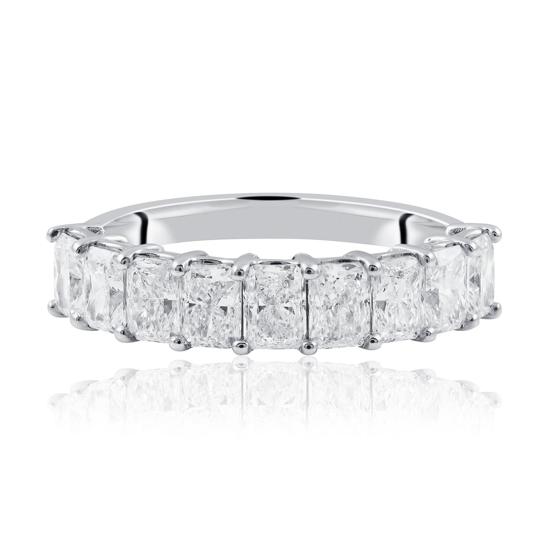 Radiant Cut Diamond Ring