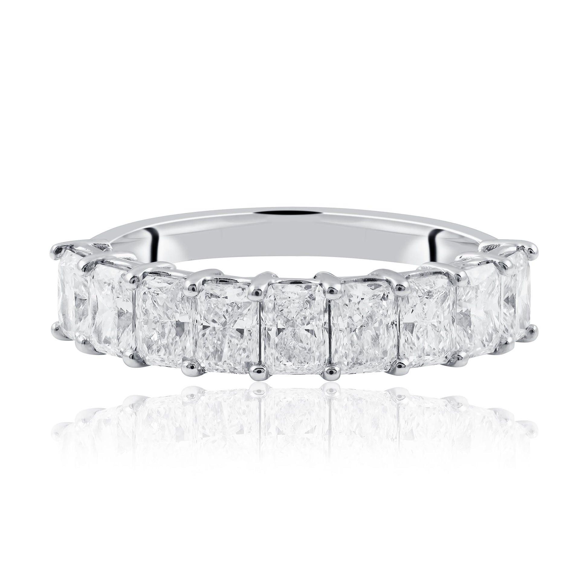 Radiant Cut Diamond Ring