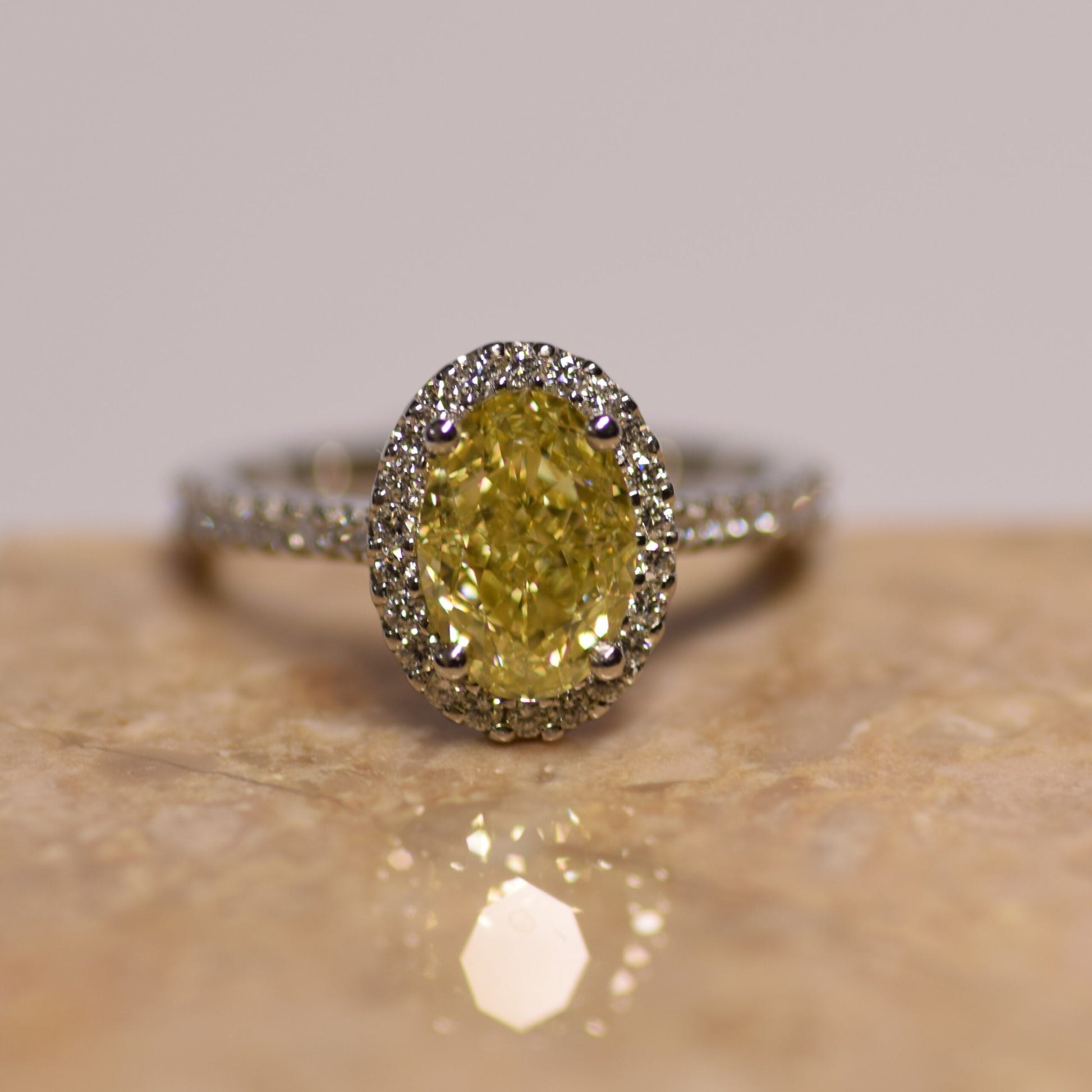 Fancy Intense yellow Diamond Ring