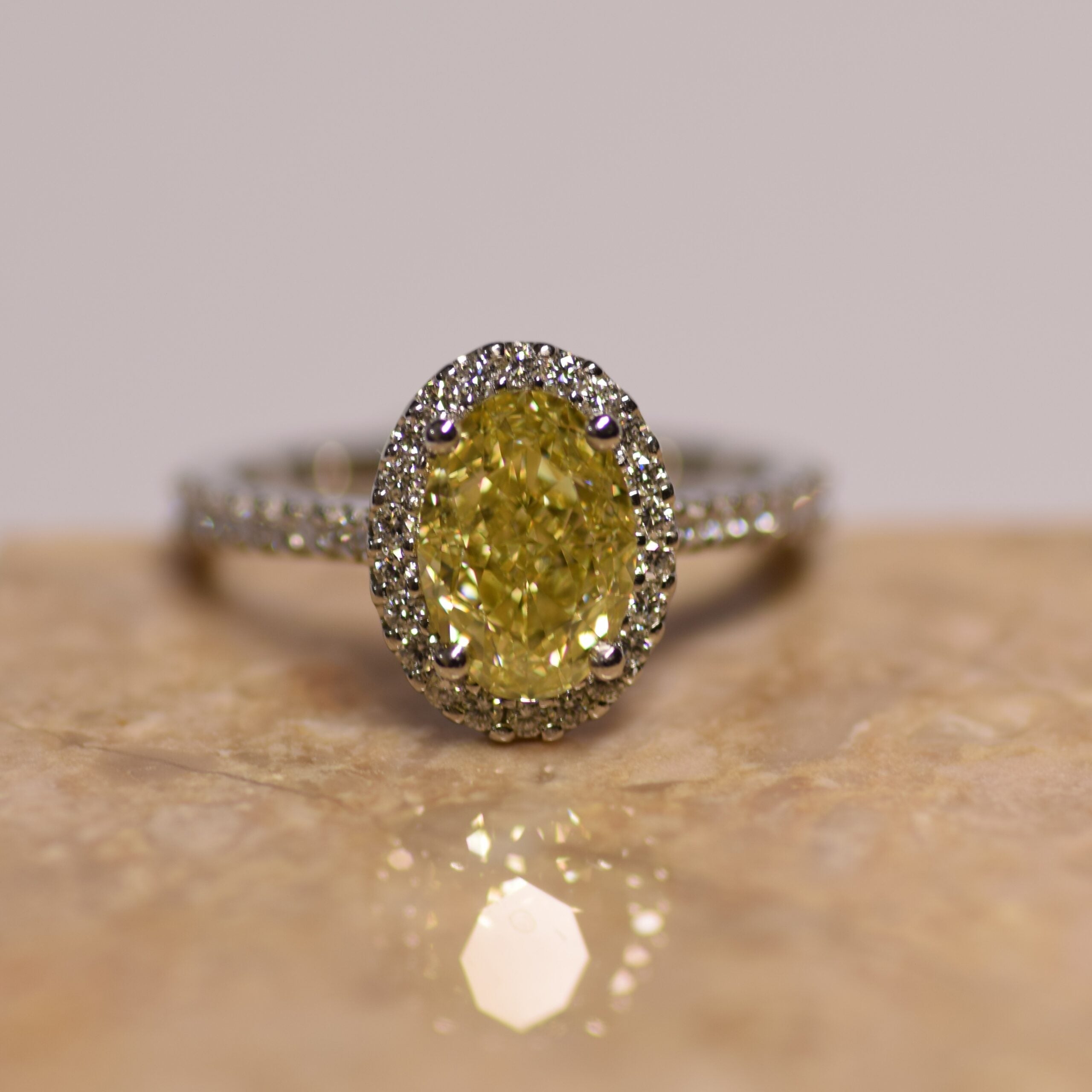Fancy Intense yellow Diamond Ring