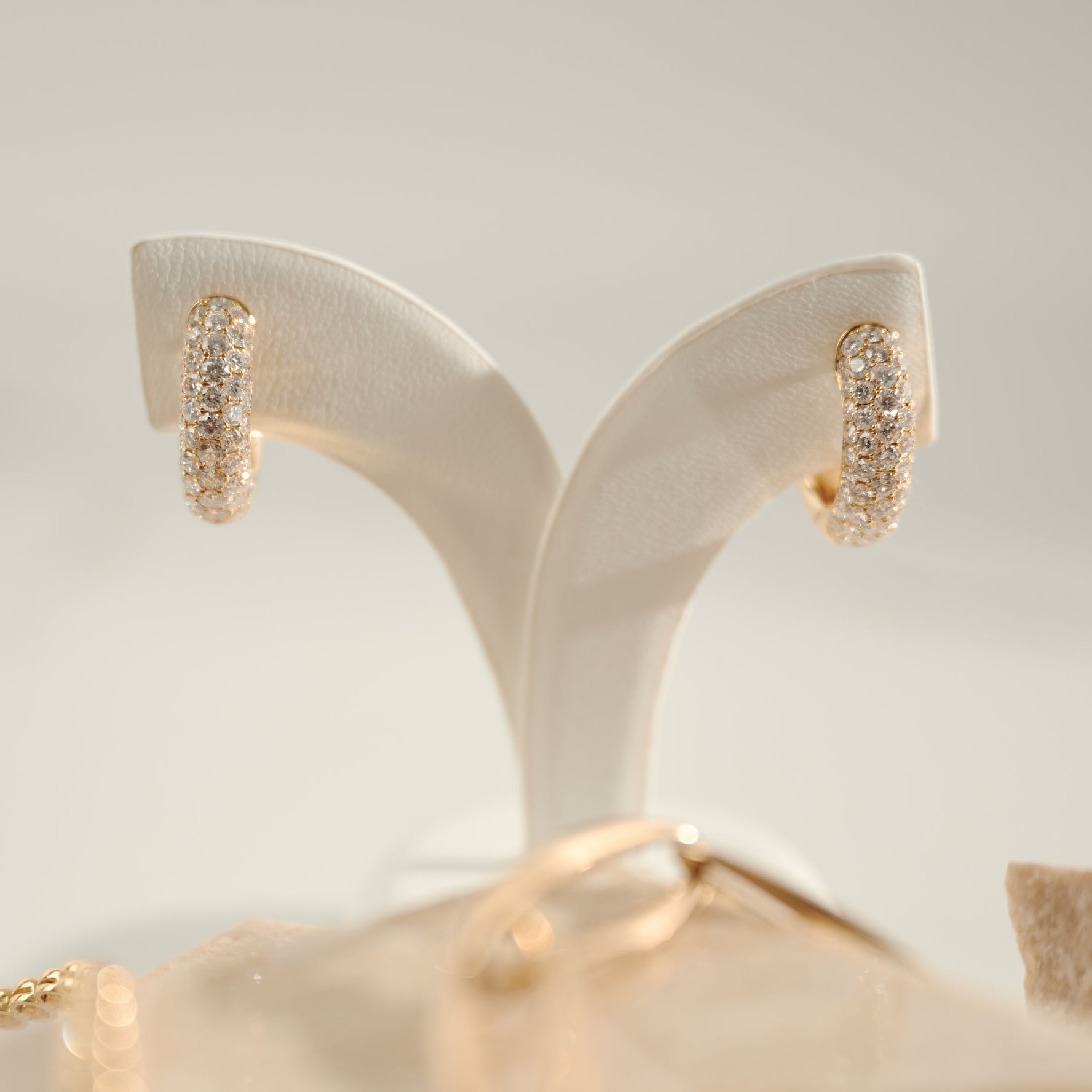 2ct Diamond Huggie Earrings