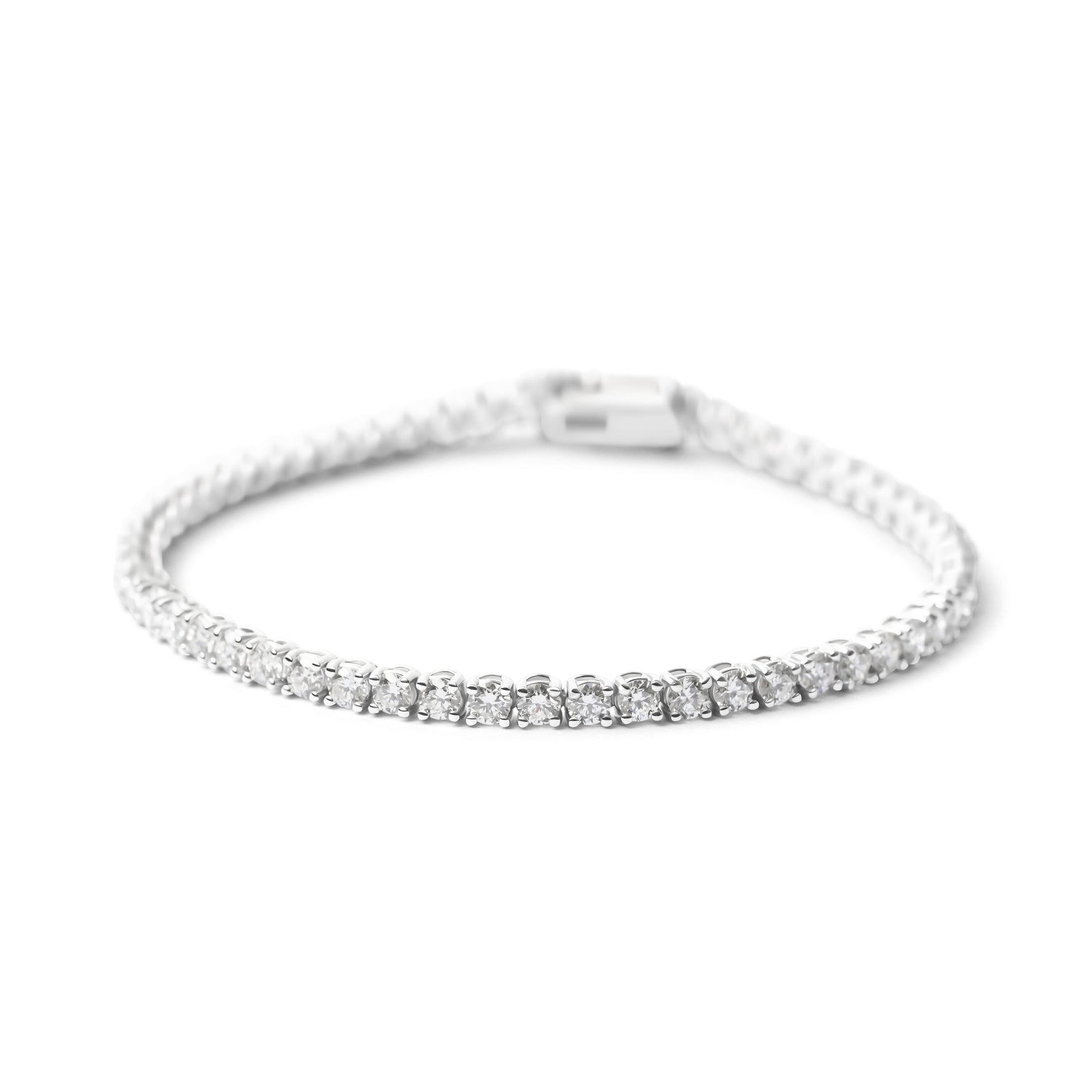 Diamond Tennis Bracelet, 18ct White Gold