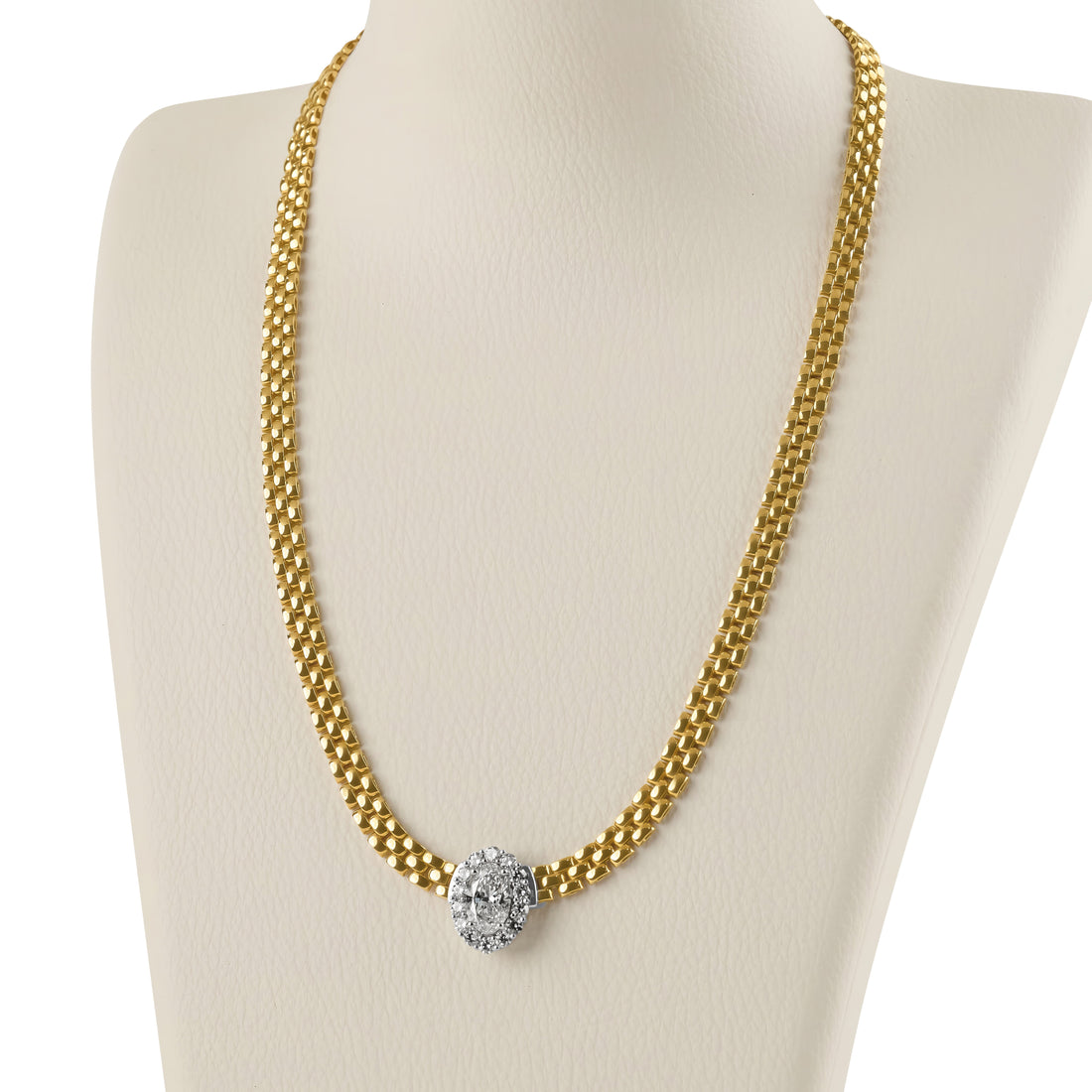 Oval Cut Diamond Halo Necklet