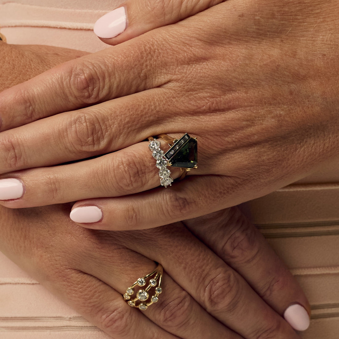 Round Brilliant Cut Five Stone, Six Claw